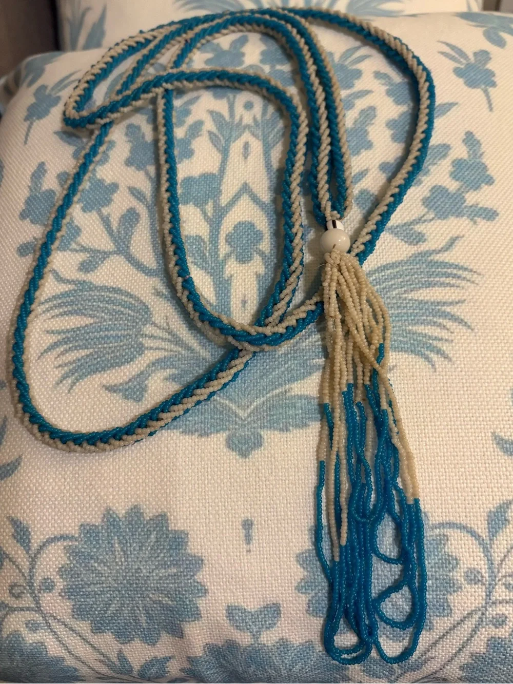 Antique Art Deco Blue & White Flapper Sautoir Beaded Lariat Necklace